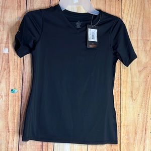 Tommiecopper girls Size large core v-neck short sleeve tee NWT